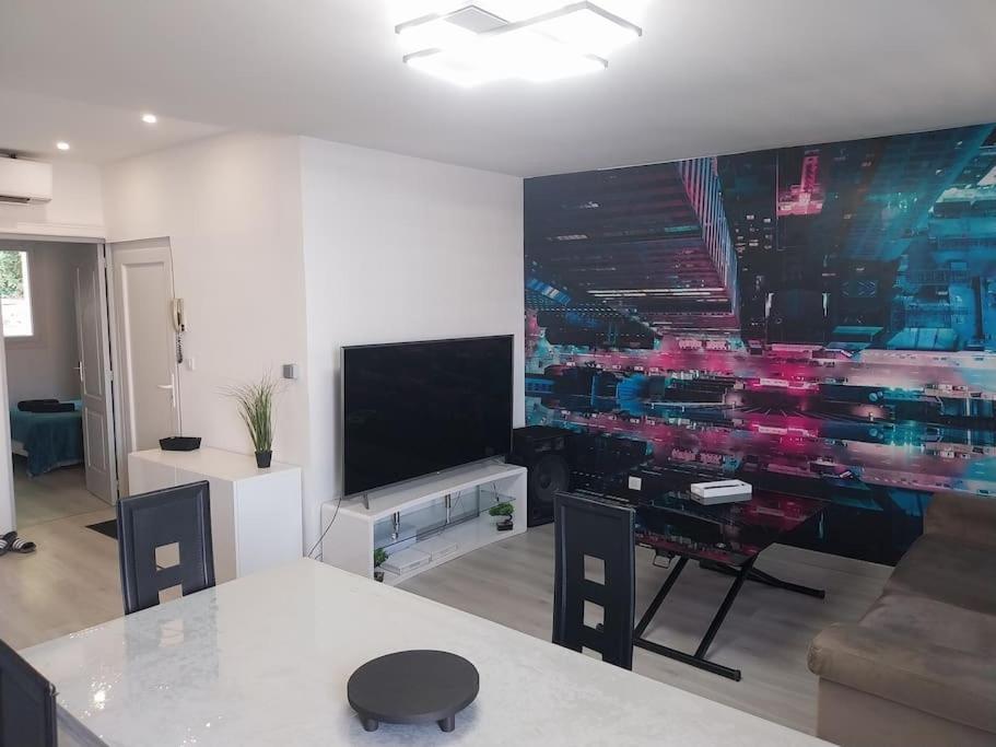 Appartement Sandonato Clermont-lʼHérault Екстериор снимка